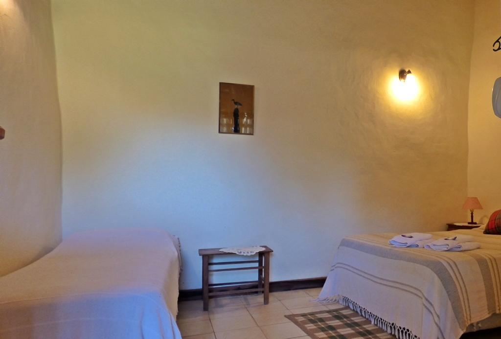 Posada El Yacare Colonia Carlos Pellegrini  Habitación foto